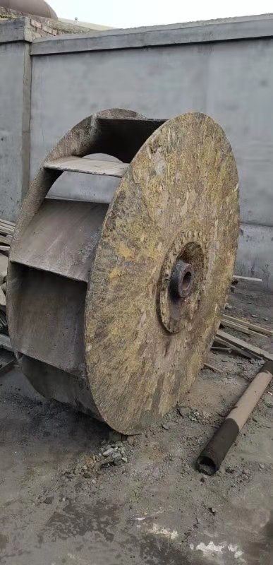酸雾造成了风机叶片严重腐蚀 酸雾造成了风机叶片严重腐蚀